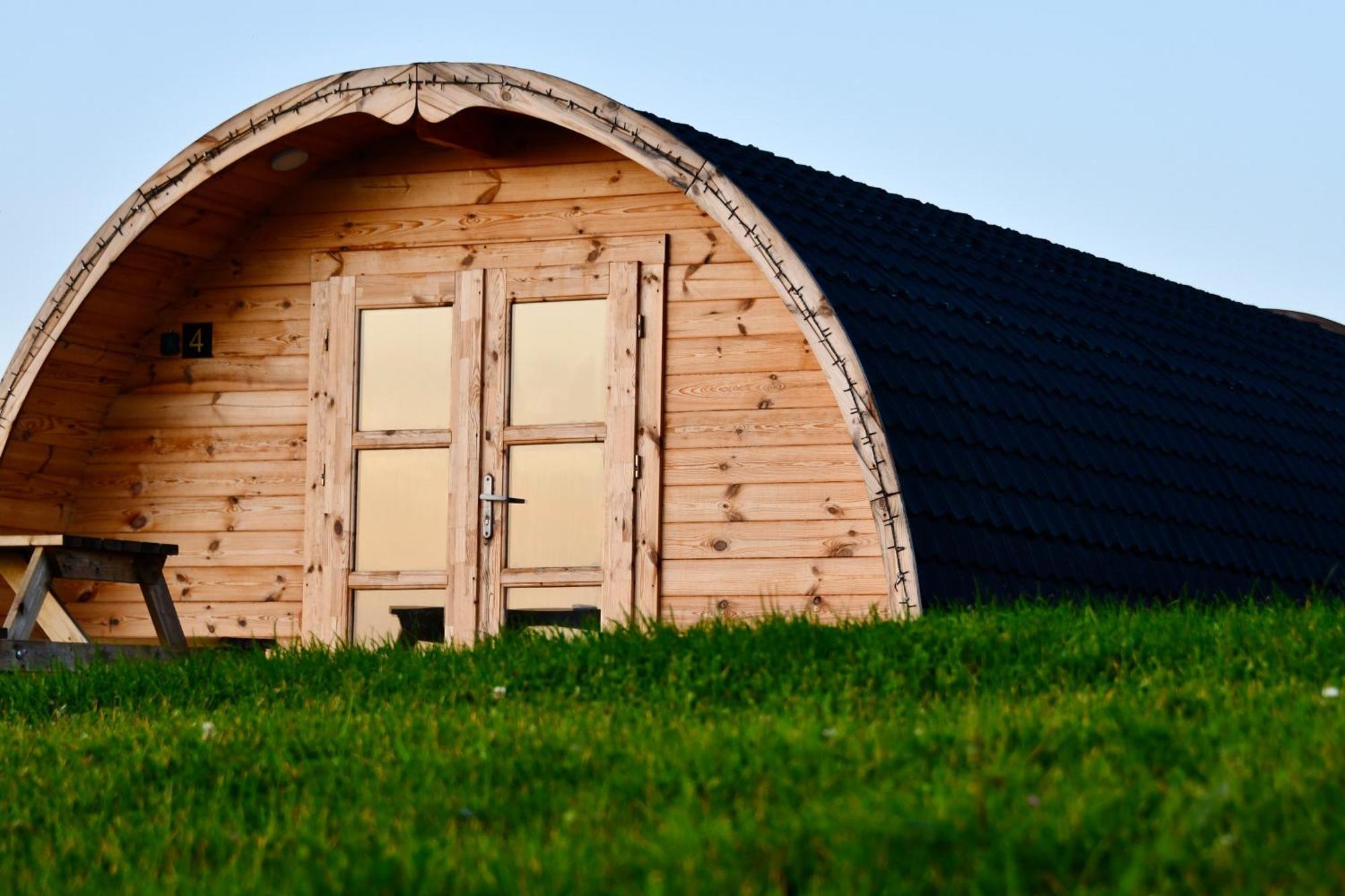 Hotel Ceide Glamping Ballycastle  Esterno foto